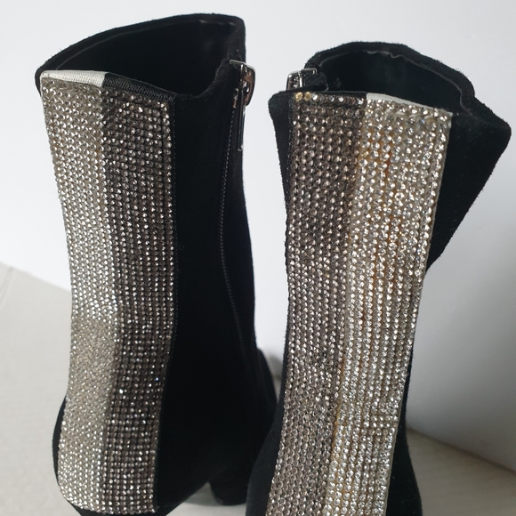 Steve Madden Wagu Black Suede Mid Calf Stiletto Booties w/ Rhinestone Back 7.5 - Picture 7 of 17
